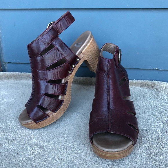 Dansko Shoes - Dansko burgundy platforms